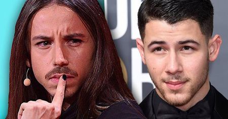 Michał Szpak w krótkich włosach rozgrzał internet do czerwoności. Fanki kompletnie go nie poznały! "Myślałam, że to Nick Jonas"