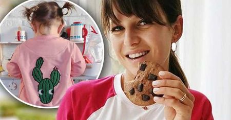Anna Lewandowska szaleje z Klarą na podłodze. Tak słodkich zdjęć jeszcze nie miały!