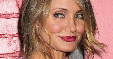 46-letnia Cameron Diaz spodziewa się pierwszego dziecka?! Sensacyjne doniesienia postawiły fanów na nogi