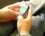 Będą karać przechodniów za pisanie sms-ów