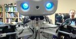 Roboty mogą wyprowadzać ludzi z płonących budynków