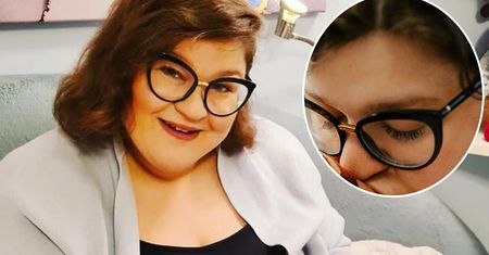 Dominika Gwit sesją z kilkudniowym synkiem wybiła poza skalę słodkości. Spójrzcie tylko, jak daje mu buziaka!