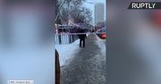 Były wojskowy zaczął strzelać w moskiewskim urzędzie. Ochroniarz poprosił go o założenie maseczki