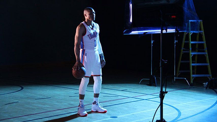 Russell Westbrook na okładce NBA Live 16