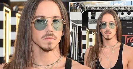 Michał Szpak zadał szyku na Sephora Trend Report 2018. Góra nudna, ale spójrzcie tylko na te spodnie!