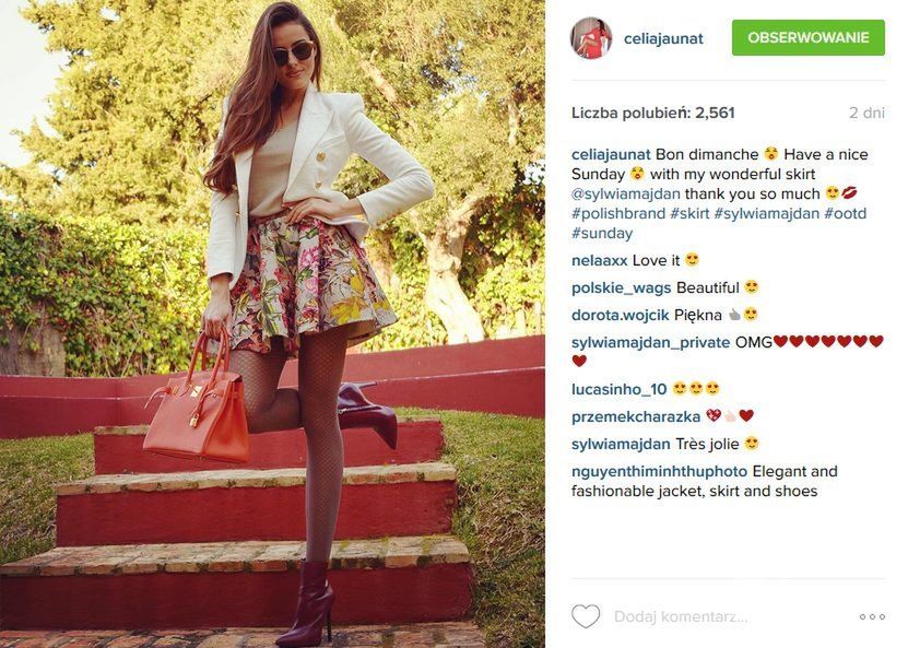 Celia Jaunat w spódnicy w kwiaty od polskiej projektantki Sylwii Majdan (fot. Instagram)