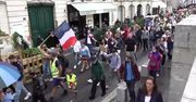 We Francji nie ustają protesty przeciwko restrykcjom dla osób bez paszportów covidowych.