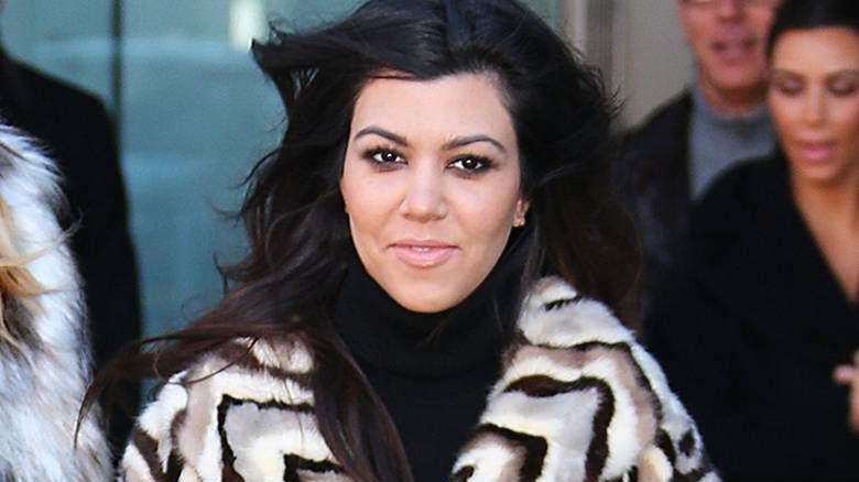 17 Feb 2014 - NEW YORK - USAKIM KARDASHIAN, KHLOE KARDASHIAN, KOURTNEY KARDASHIAN GO SHOPPING FOR A NEW DASH STORE IN NYC.BYLINE MUST READ : XPOSUREPHOTOS.COM***UK CLIENTS - PICTURES CONTAINING CHILDREN PLEASE PIXELATE FACE PRIOR TO PUBLICATION *****UK CLIENTS MUST CALL PRIOR TO TV OR ONLINE USAGE PLEASE TELEPHONE  44 208 370 0291 ***