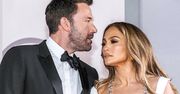 Zachowanie Bena Afflecka doprowadza Jennifer Lopez do szewskiej pasji. Media otwarcie piszą o kryzysie w świeżym małżeństwie i podają przyczynę