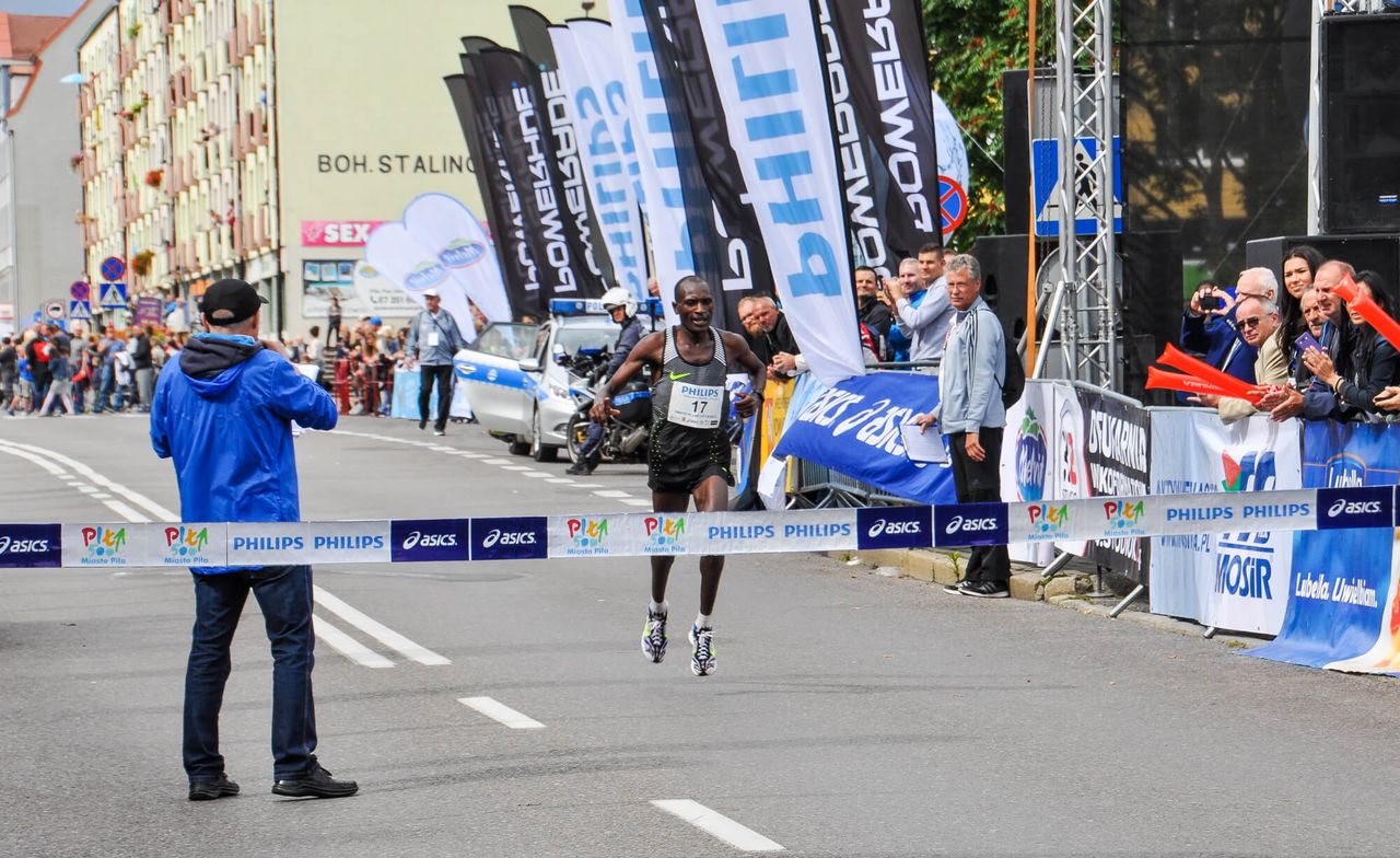 Trasa Półmaratonu Philipsa była dłuższa o 225 metrów
