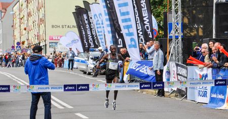 Trasa Półmaratonu Philipsa była dłuższa o 225 metrów