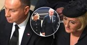 Pogrzeb królowej. Dudowie usadzeni podczas oficjalnych uroczystości przed prezydentem USA Joe Bidenem. Takiej Pierwszej Damy RP jeszcze nie widzieliśmy