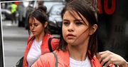 Selena Gomez w sportowej stylizacji po raz pierwszy po przeszczepie nerki. Widać, że przeszła skomplikowaną operację?