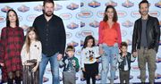 Gwiazdy z dziećmi na specjalnym pokazie filmu: Viola Kołakowska, Tomasz Karolak, Agata Rubik, Alżbeta Lenska, Rafał Cieszyński...