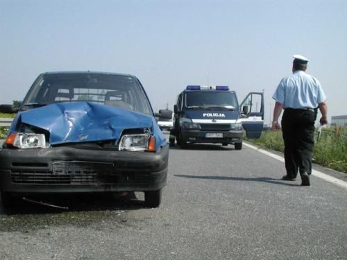 Miałeś stłuczkę? Koncerny samochodowe dobiorą Ci się do kieszeni