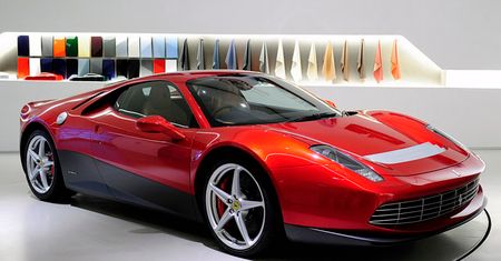 Ferrari SP12 EC: samochód Erica Claptona oficjalnie