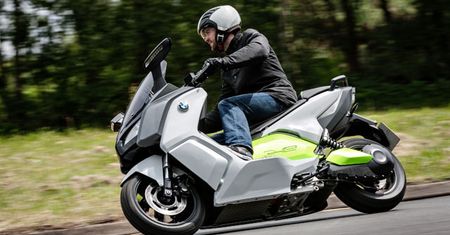 BMW C evolution: skuter XXI wieku