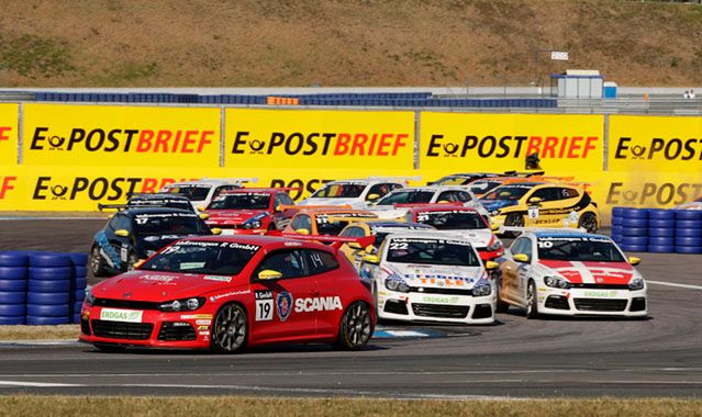 Podium Gładysza na Oschersleben