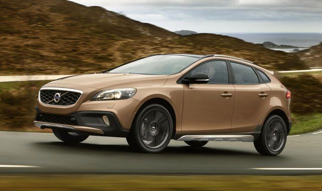 Volvo V40 Cross Country: uniwersalny crossover