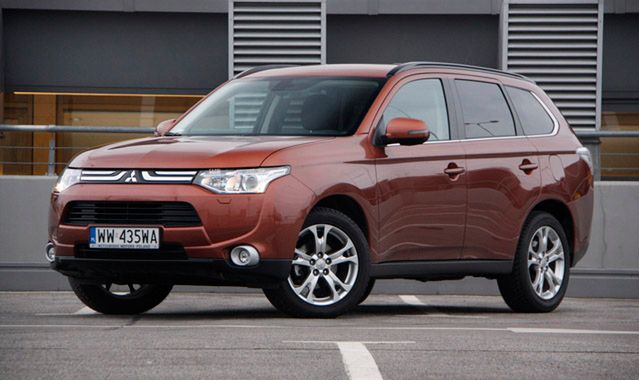 Mitsubishi Outlander 2.2 DID AT 4WD: automat w wersji klasycznej