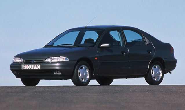 20 lat Forda Mondeo