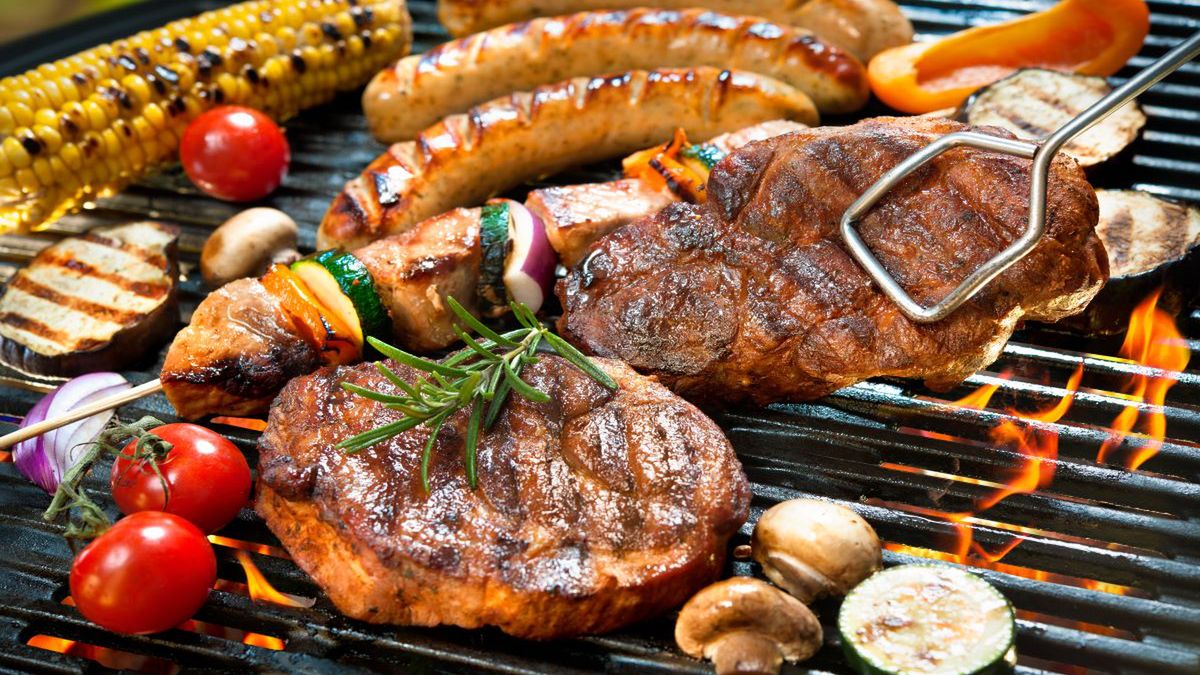 Dania z grilla - Pyszności; źródło: Adobe
