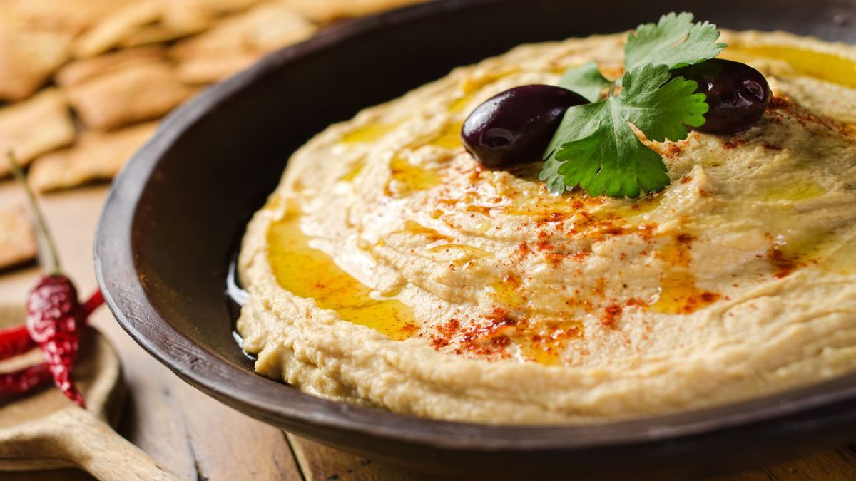 Hummus - Pyszności; źródło: Adobe