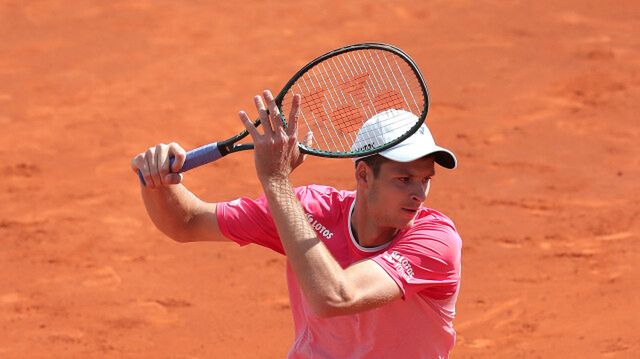 Hubert Hurkacz już na pierwszej rundzie zakończył udział we French Open.