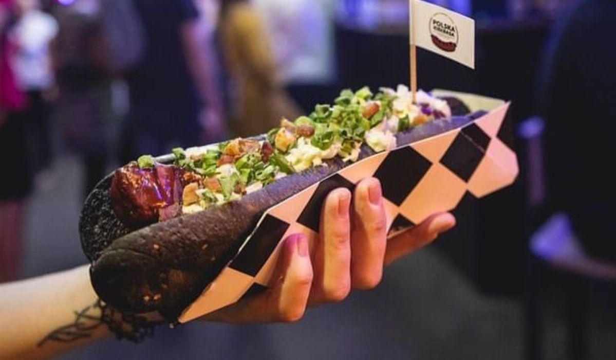Najdroższy hot-dog w Polsce jest wyjątkowy pod każdym względem - Pyszności; foto: Facebook: Polska Kiełbasa SOPOT
