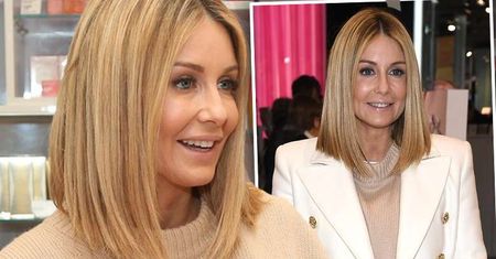 Elegancka Małgorzata Rozenek pakuje prezenty w Złotych Tarasach. Melania Trump się chowa!