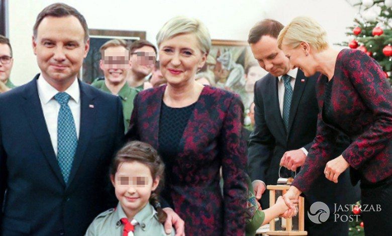 Agata Duda i Andrzej Duda na spotkaniu z harcerzami. Zdjęcia fot. twitter.com