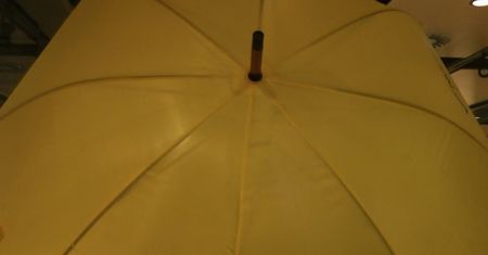 Dniówka 2.12.11 - żółty parasol