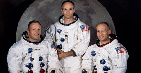 Mały krok. Gdyby był większy, astronauta potknąłby się o kabel
