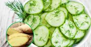 Orzeźwiająca surówka z ogórków - sto raz lepsza niż zwykła mizeria