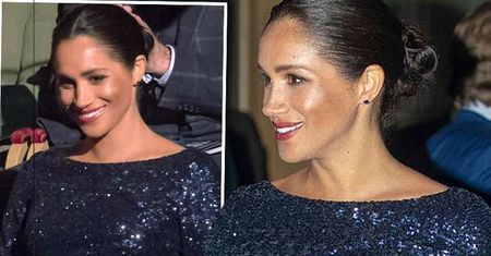 Meghan Markle z ciążowym brzuszkiem w olśniewającej wieczorowej kreacji. W Royal Albert Hall błyszczała jak na gali Oscarów!