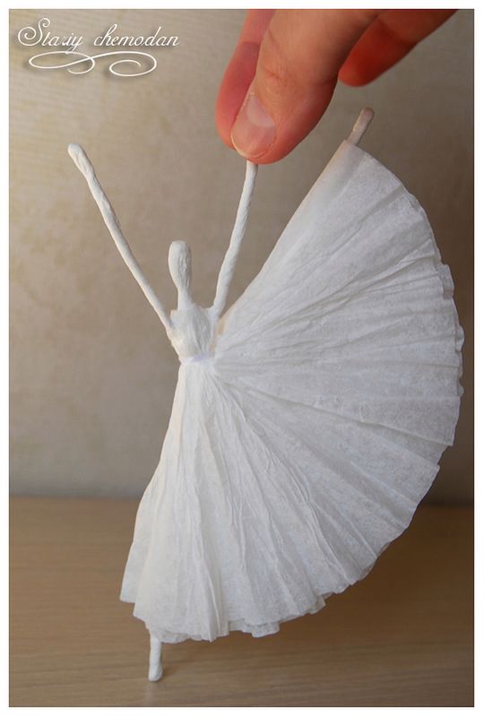 Paper Ballerinas