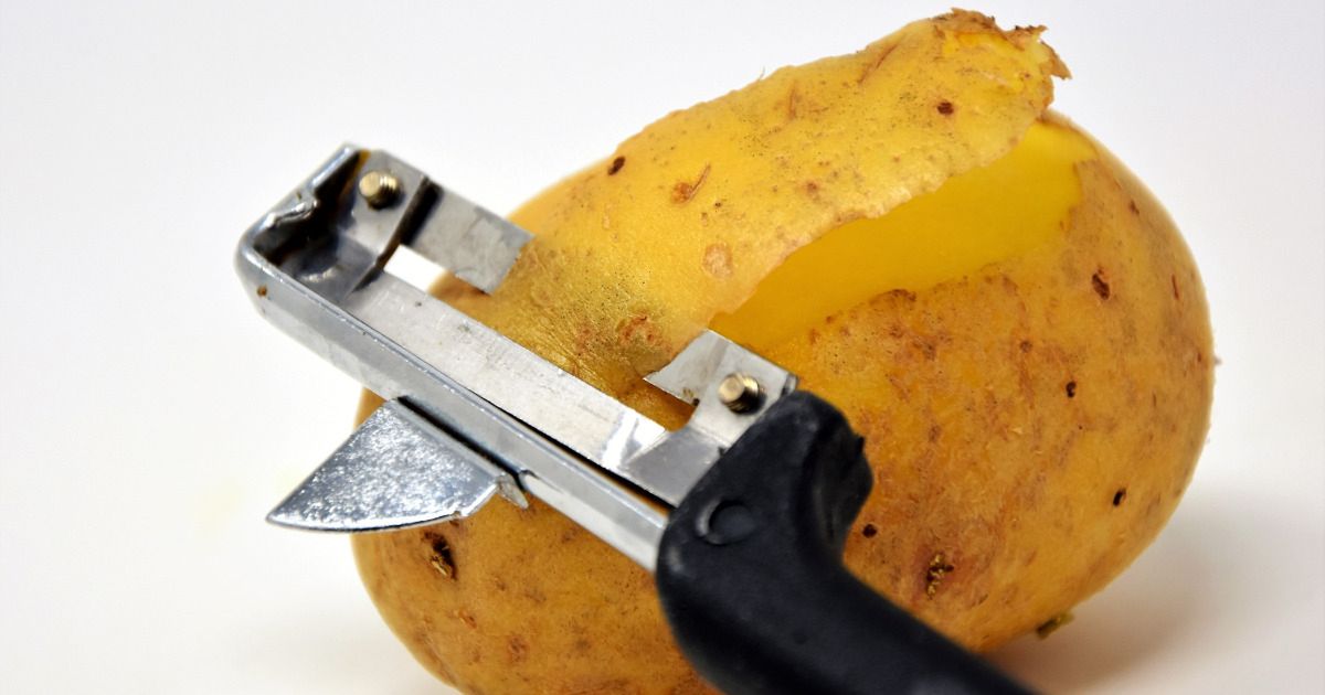 Jak ekspresowo obrać ziemniaki? - Pyszności; foto: Canva