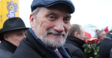 Szokujące wyznanie córki Antoniego Macierewicza "Pamiętam moment odwiedzin u taty. To takie więzienie. Pamiętam podwójne kraty"!