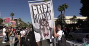 Britney Spears zwolniona z kurateli po 13 latach. Wielka radość fanów przed sądem