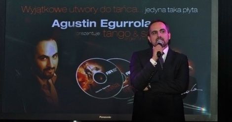 Agustin Egurrola = tancerz, choreograf, juror, producent