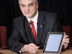 Waldemar Pawlak promuje Open Source