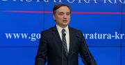 Zginął po wtargnięciu na posesję, zarzuty usłyszeli domownicy. Z. Ziobro nakazał umorzenie postępowania i odwołuje prokuratora