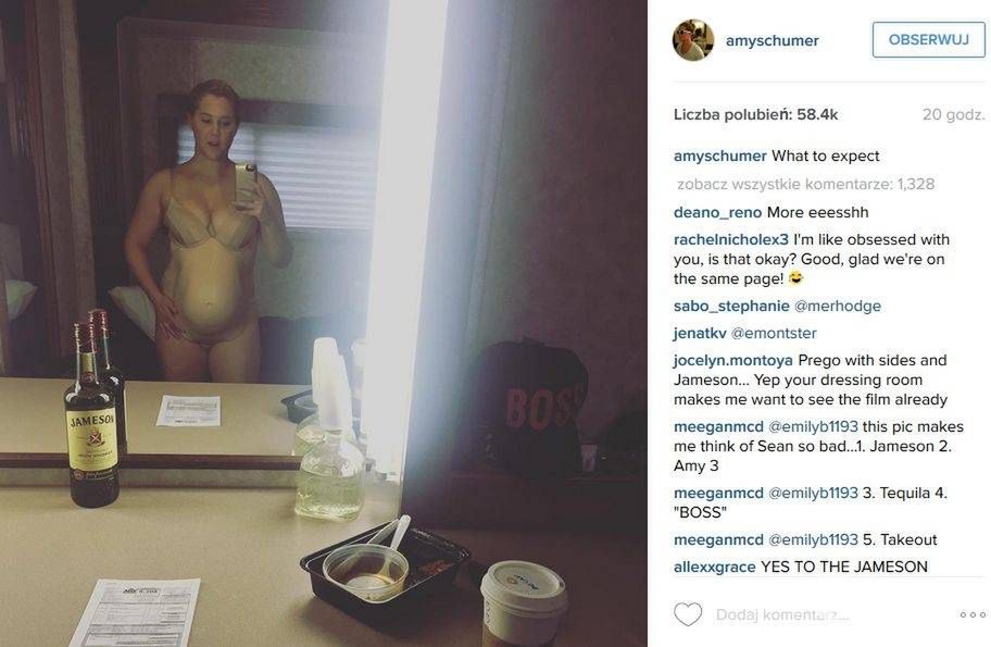 Amy Schumer z ciążowym brzuszkiem. To zdjęcie wywołało mnóstwo kontrowersji (fot. Instagram)