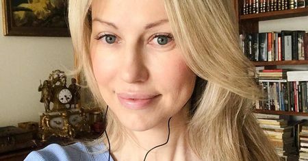 Magdalena Ogórek pokazała wnętrze domu. Zabytkowa porcelana wisi nawet w garderobie. To wyższa szkoła stylu