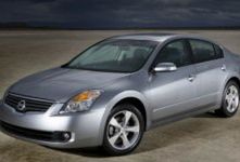 Następca Nissana Maximy