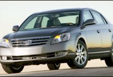 Toyoty z fabryk Fuji