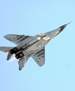 "To był szok. Mógł spaść na bloki". Wypadek samolotu Mig-29. Relacje świadków