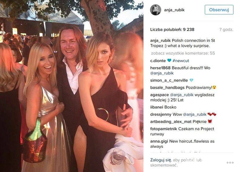 Joanna Przetakiewicz, Tomasz Ossoliński i Anja Rubik (w sukni, którą zaprojektował Anthony Vaccarello) na imprezie fundacji Leonardo DiCaprio