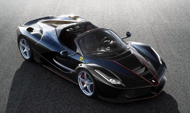 Ferrari odmówiło słynnemu kierowcy sprzedaży samochodu. Teraz sprawą zajmie się sąd