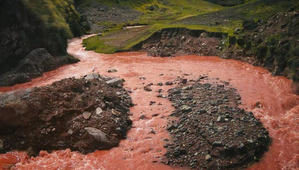 Rzeka krwi w Peru, fot. GETTY IMAGES